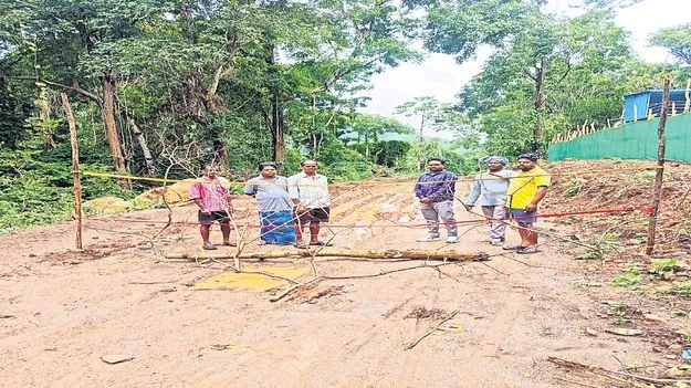 యర్రవరం జలపాతం మూసివేత