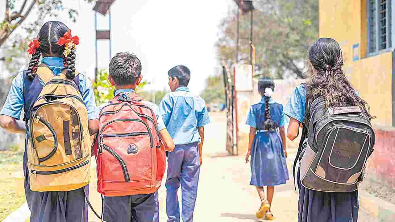 Electricity in Schools: 5431 రాష్ట్రంలో కరెంటు లేని బడులు