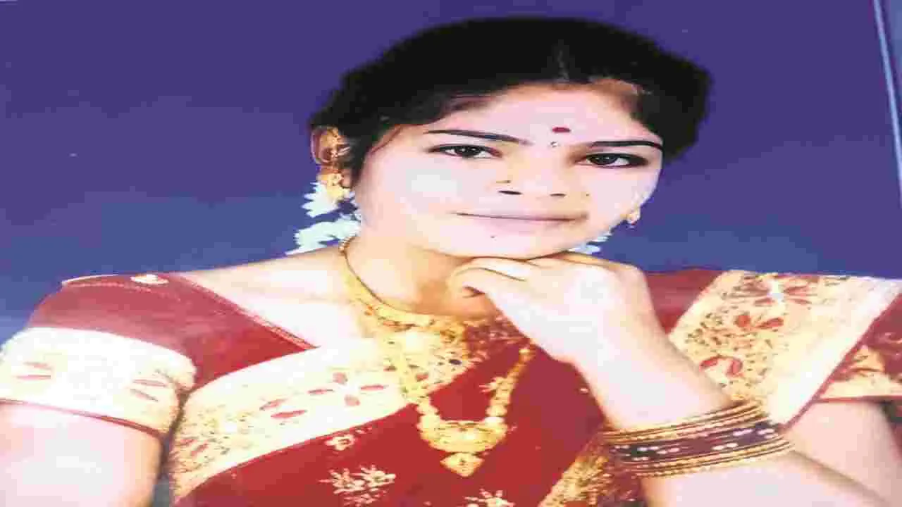 Crime : నా చావుకు ఖాకీలే కార‌ణం