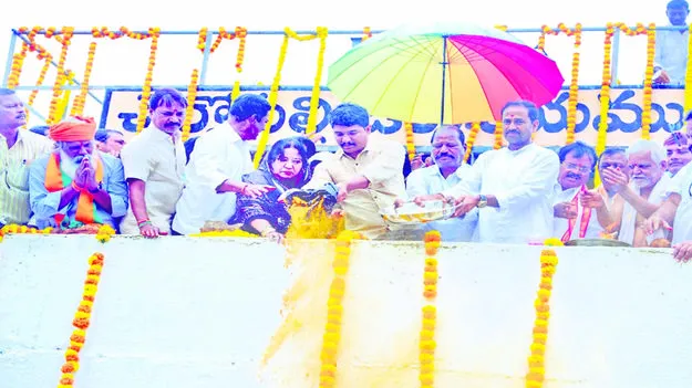 MLA: రైతుల సంక్షేమానికి పెద్దపీట