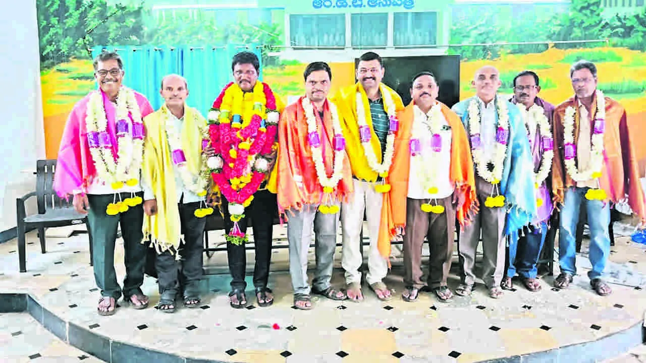 PR: పంచాయతీరాజ్‌ ఉద్యోగుల కమిటీ ఎన్నిక