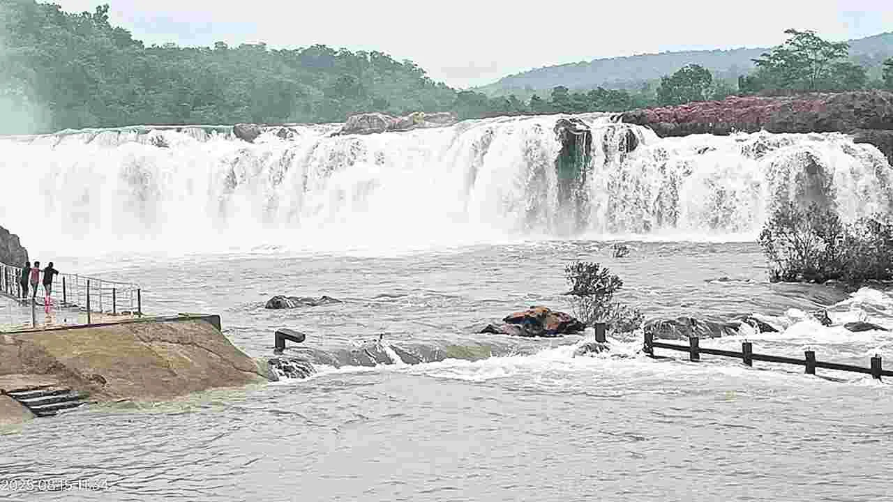Weather Heavy Rains: నేడు, రేపు అతి భారీ వర్షాలు!