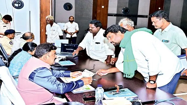 ఆ అధికారులపై చర్యలు తీసుకోండి