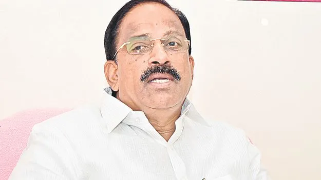 Thummala Nageswar Rao: రైతుల జీవితాలతో కేంద్రం ఆటలు: తుమ్మల