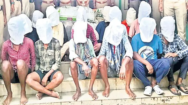 గంజాయి గుప్పు.. ఎవరిది తప్పు?