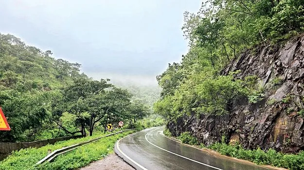    అందాలలో అహో మహోదయం.. 