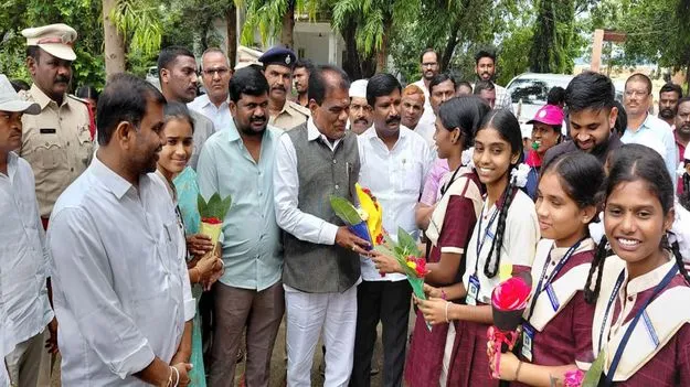 గురుకులాల్లో మెరుగైన విద్యను అందించాలి