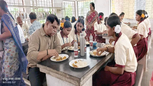    బాగా చదువుకుంటున్నారా.? 