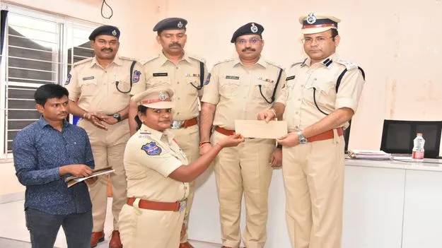 నేరాలకు పాల్పడేవారిపై గ్యాంగ్‌ ఫైల్స్‌ ఓపెన్‌ చేయాలి 