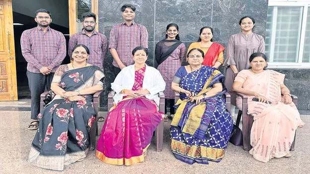 ఐసీఎంఆర్‌ పరిశోధనకు నలుగురు వైద్య విద్యార్థుల ఎంపిక