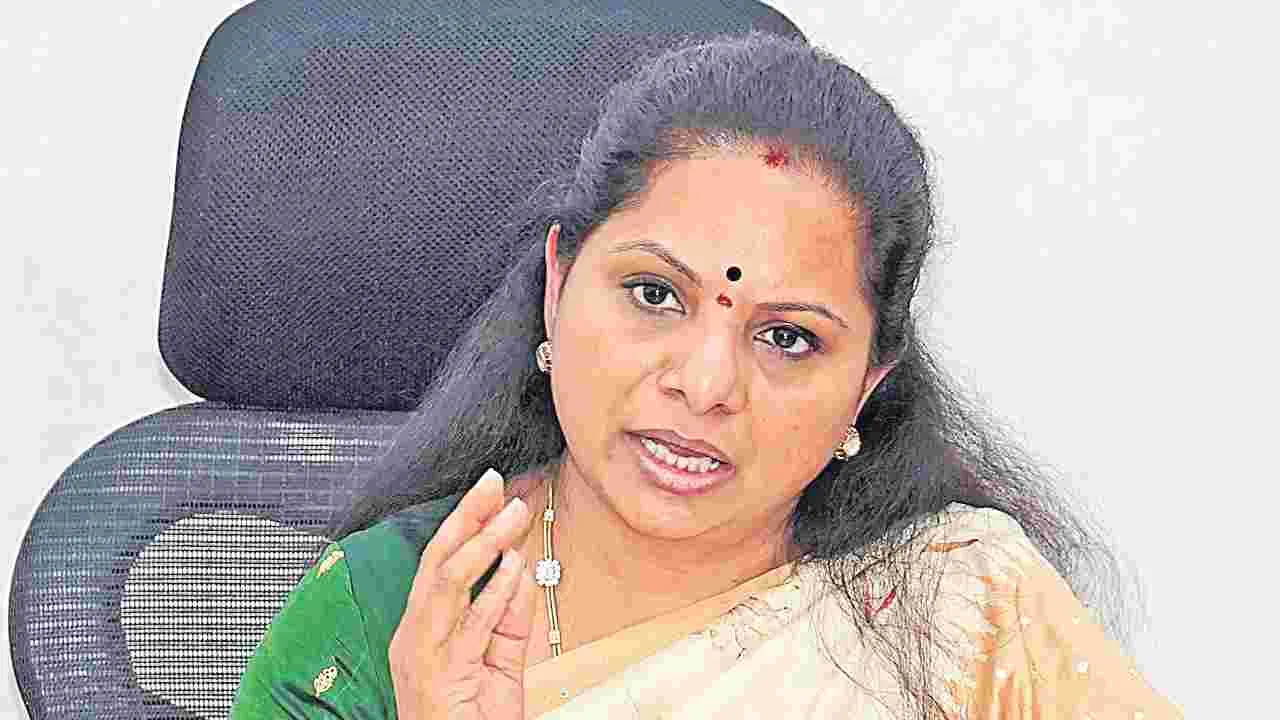 Kavitha: కేసీఆర్‌ వద్దకు కవిత