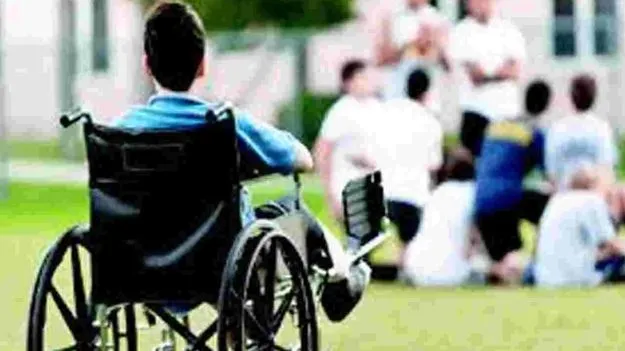 Pension Increase: వికలాంగుల పెన్షన్‌ రూ.6 వేలకు పెంచాలి