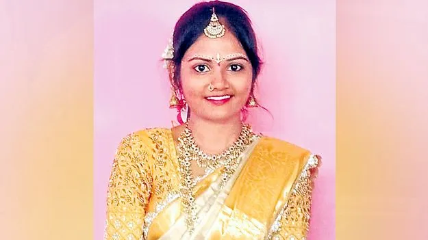 Fatal Accident: కాళ్లపారాణి ఆరకముందే కబళించిన మృత్యువు