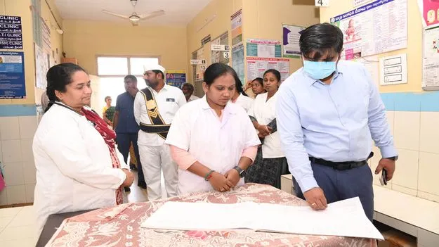 వైద్య సేవలను సద్వినియోగం చేసుకోవాలి