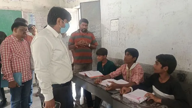 విద్యార్థులు లక్ష్యంతో చదవాలి