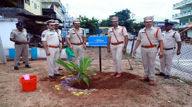 గణేష్‌ నవరాత్రులను శాంతియుతంగా జరుపుకోవాలి