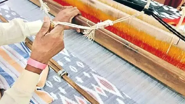National Handloom Day: 33 మందికి కొండా లక్ష్మణ్‌ అవార్డులు 