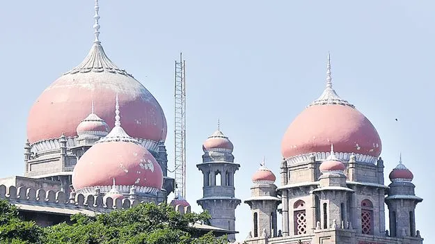 High Court: నేడు, రేపు కబేళాలు మూసివేయాలన్న ఆదేశాలపై జోక్యం చేసుకోలేం 