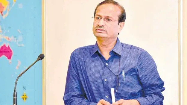 Sanjay Kumar: మహారాష్ట్రలో సెఫాలజిస్టు సంజయ్‌పై రెండు కేసులు