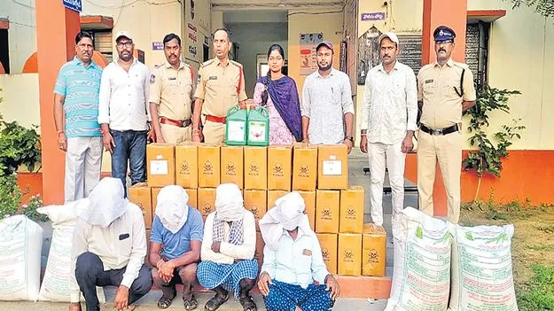 Ganja Smuggling: ఏసీ కోచ్‌లలో గంజాయి స్మగ్లింగ్‌!