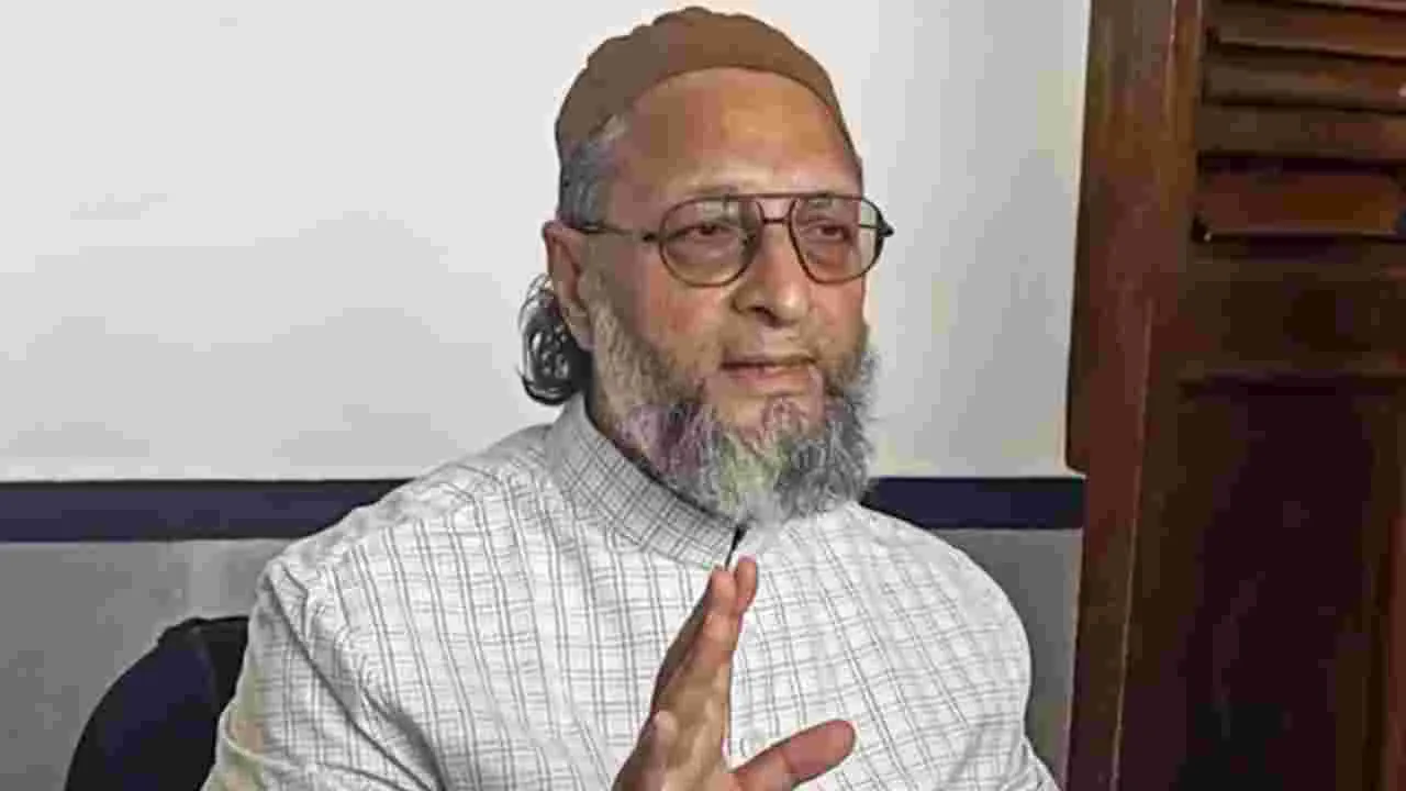 Asaduddin Owaisi: పాకిస్థాన్‌ బెదిరింపులపై మోదీ స్పందించాలి