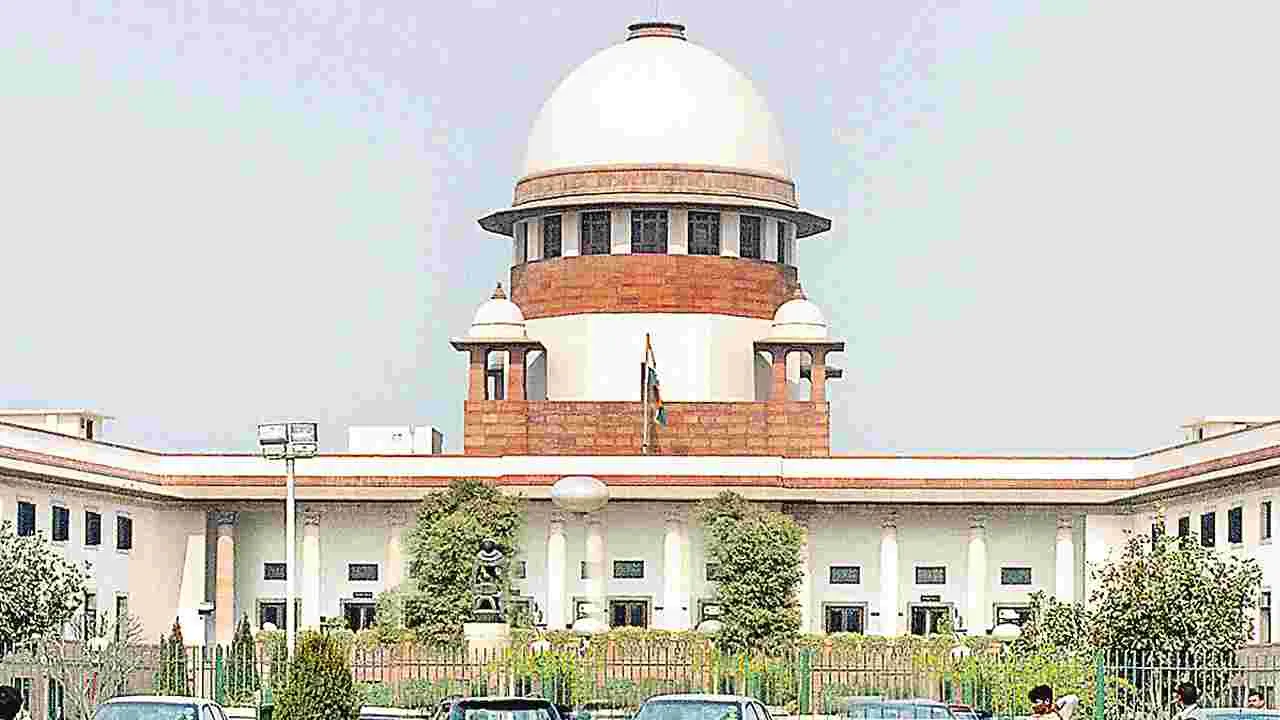 Supreme Court: ఓటర్ల జాబితాను సవరించకపోతే ఎలా: సుప్రీం