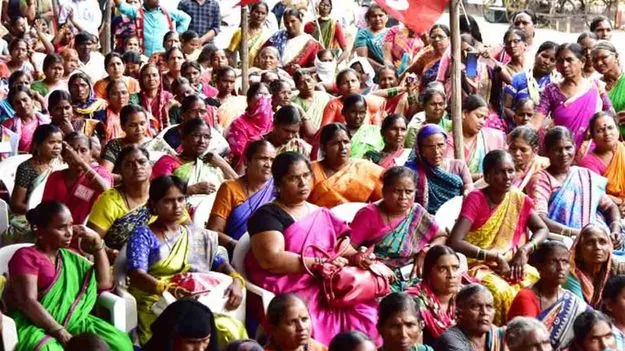 Mid Day Meal Workers: ‘మధ్యాహ్న భోజనం’ కార్మికుల ఆందోళన 