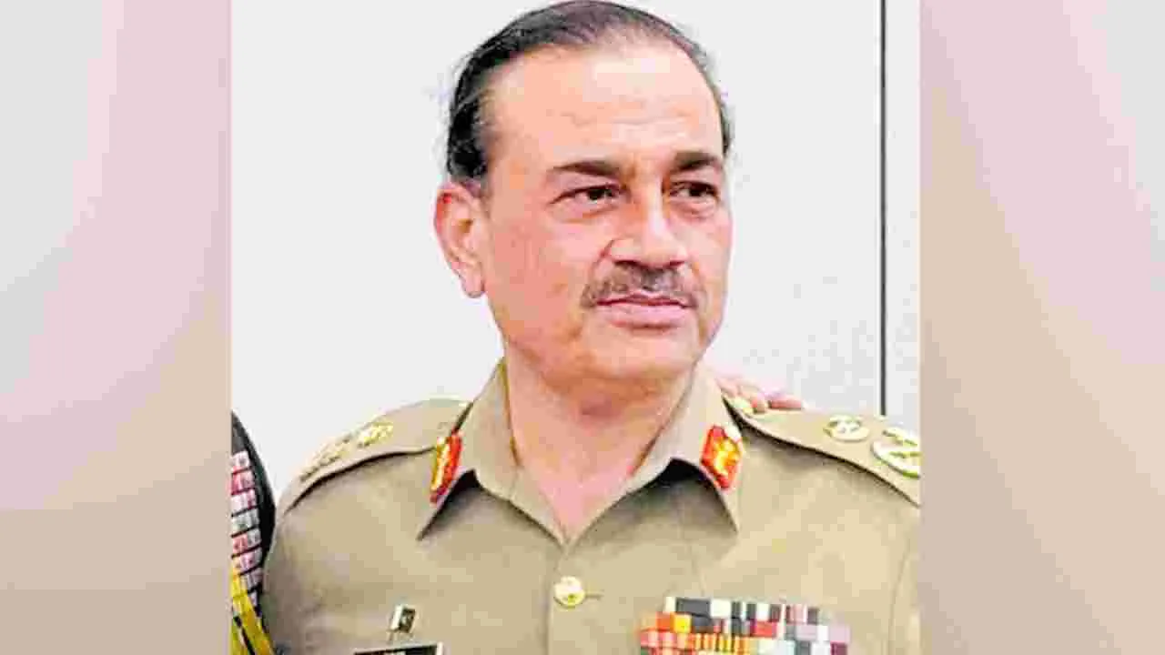 Pakistan: పాక్‌ రక్షకుడిగా దేవుడు నన్ను సృష్టించాడు: మునీర్‌