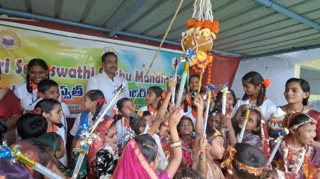 kumaram bheem asifabad- ఘనంగా శ్రీ కృష్ణాష్టమి వేడుకలు 