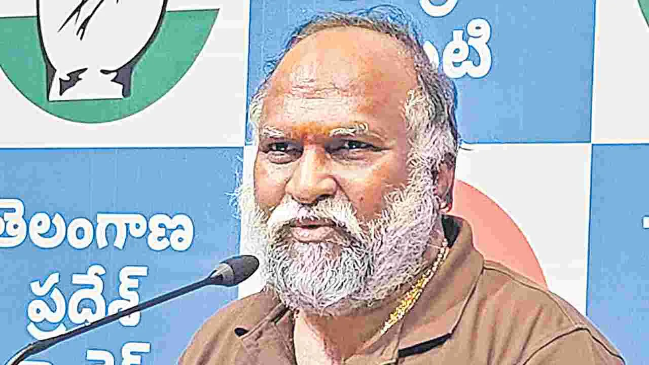 T Jagga Reddy: కేసీఆర్‌ కుటుంబం అలీబాబా 40 దొంగల ముఠా
