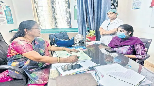 జ్వరబాధితులకు రక్త పరీక్షలు తప్పనిసరి