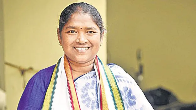 Seethakka: జువెనైల్‌ హోంలు పరివర్తన కేంద్రాలు 