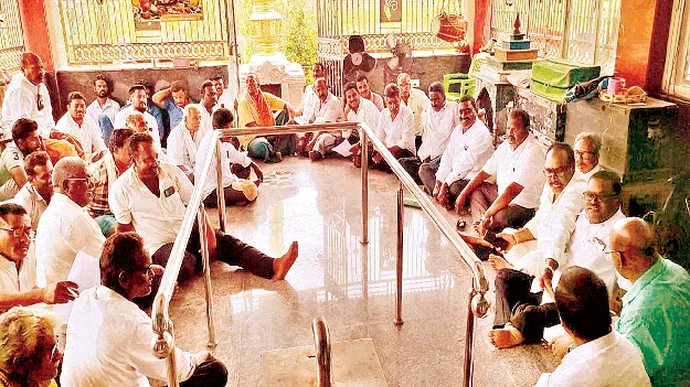 ఎల్‌ఎన్‌ పేటను శ్రీకాకుళం డివిజన్‌లోకి మార్చండి