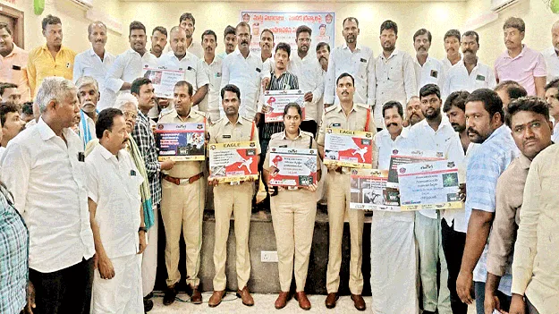 మాదక ద్రవ్యాల జోలికి వెళ్లొద్దు