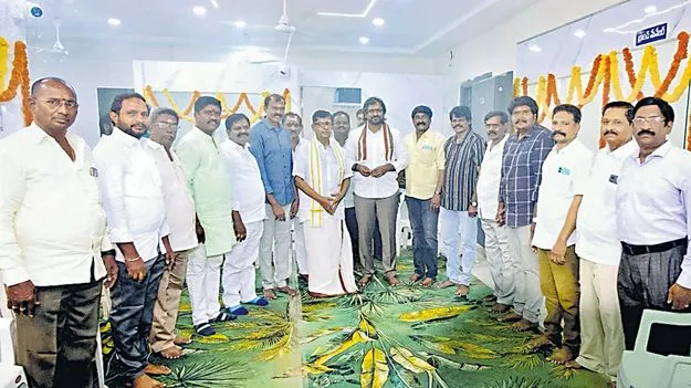 నామినేటేడ్‌ జోష్‌