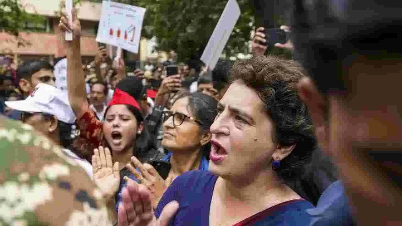 Indian Parliament: ప్రత్యర్థులపై బ్రహ్మాస్త్రాలు