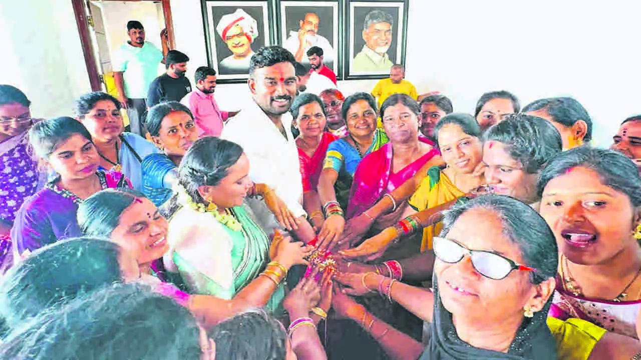 FESTIVAL: ఘనంగా రాఖీ పౌర్ణమి