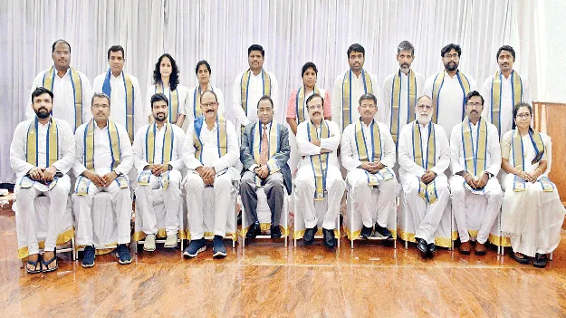 దేశ భవిష్యత్‌ను  నిర్ణయించేది యువ ఇంజనీర్లే..