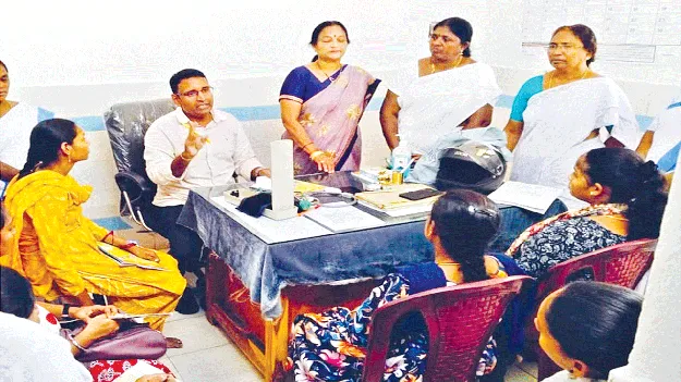 గర్భిణుల ఆరోగ్యంపై శ్రద్ధచూపాలి