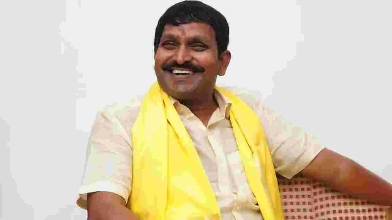Beeda Ravi Chandra Meets Nara Lokesh: ప్రభుత్వ విద్యా వ్యవస్థపై మంత్రి లోకేష్ నమ్మకం కలిగించారు: ఎమ్మెల్సీ రవిచంద్ర