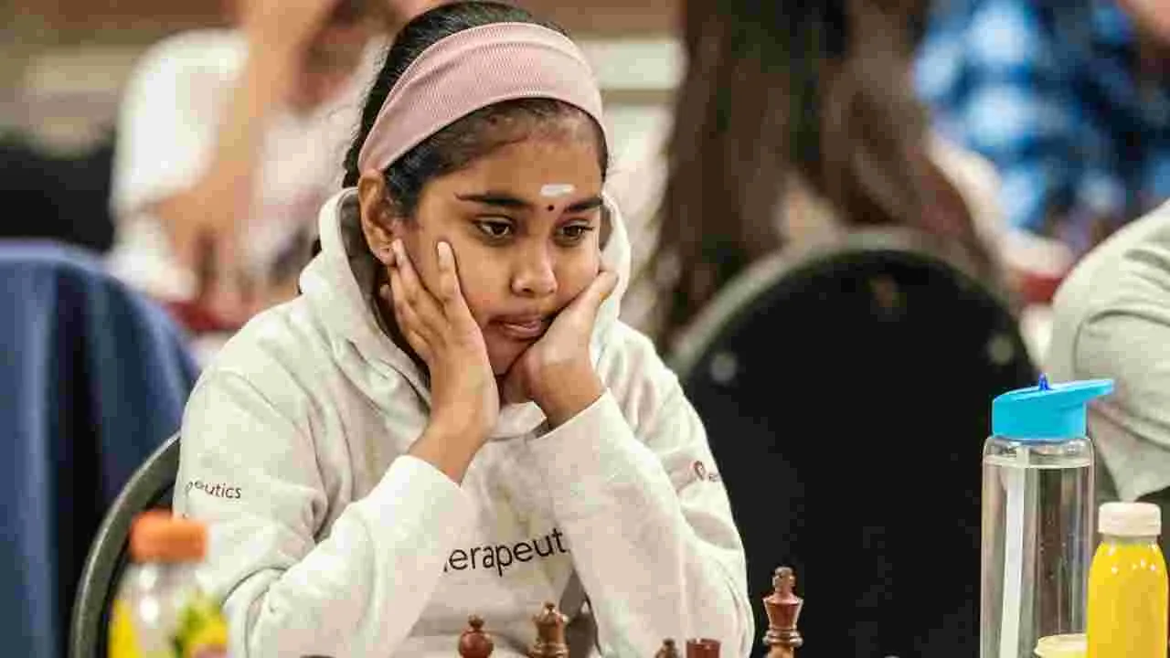 Bodhana Sivanandan: చరిత్ర సృష్టించిన 10 ఏళ్ల చిన్నారి .. గ్రాండ్‌మాస్టర్‌ను ఓడించి సరికొత్త రికార్డ్