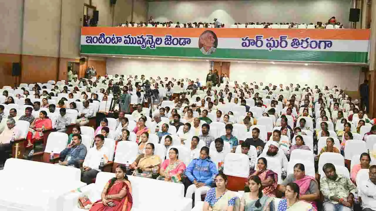 ప్రతి ఒక్కరి చేతిలోనూ.. ఇంటిపైన ఈ జాతీయ జెండా ఉండాలి: సీఎం చంద్రబాబు  