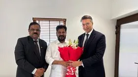 Revanth Reddy: రాష్ట్రానికి అమిటీ యూనివ‌ర్సిటీ రాక.. ఒప్పదం చేసుకున్న సీఎం రేవంత్