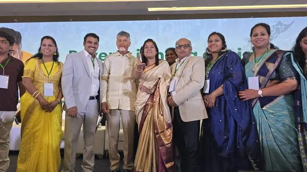 Chandrababu: పీ-4 పథకానికి ప్రవాసీయులు ముందుకు రావాలి: చంద్రబాబు 