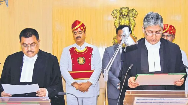 Tuhin Kumar Sworn: హైకోర్టు అదనపు న్యాయమూర్తిగా తుహిన్‌కుమార్‌ ప్రమాణం