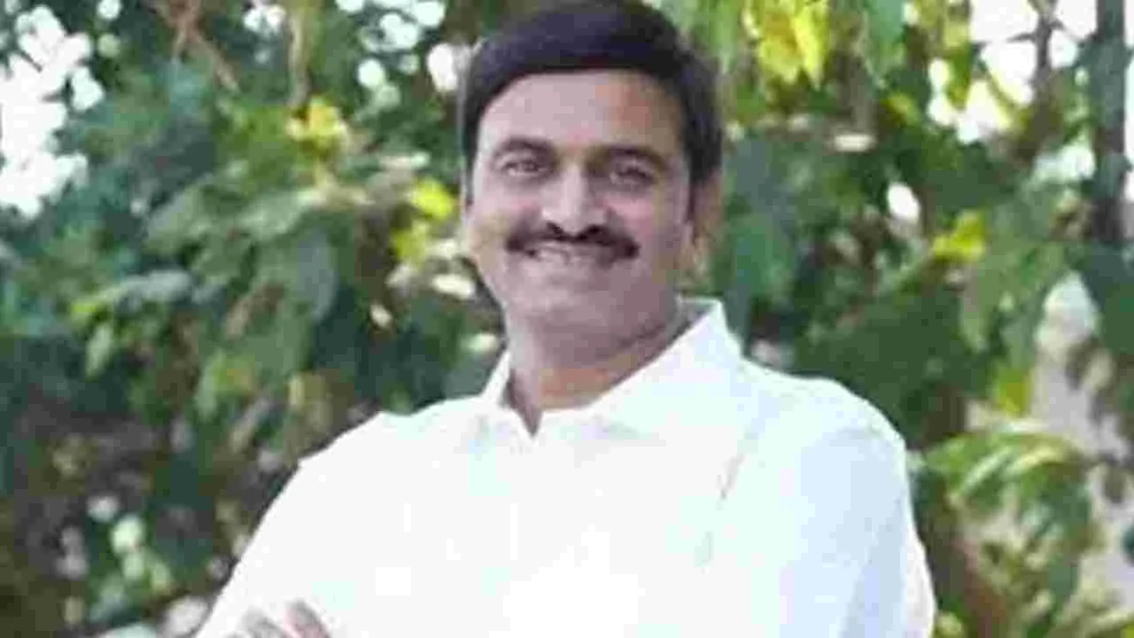 Farooq Basha Withdraws Case: రఘురామపై కేసు కొనసాగించలేను