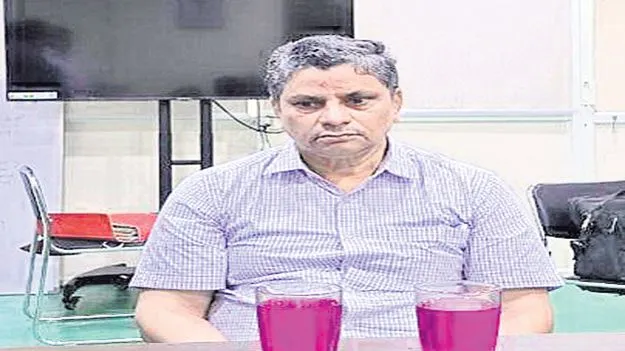 పర్సంటేజీలు ఇస్తేనే బిల్లులు!