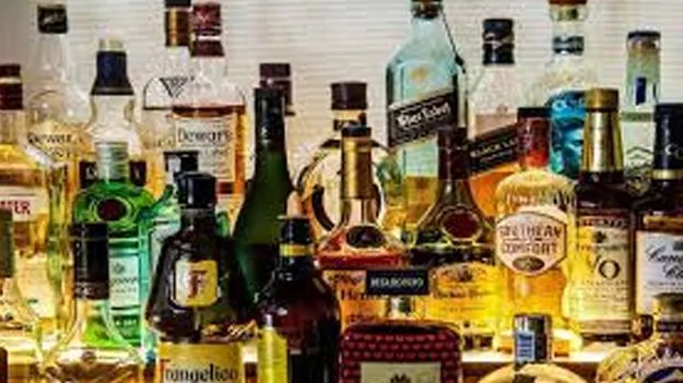 Liquor Scam: లిక్కర్‌ నిందితుల పిటిషన్లుపై విచారణ వాయిదా