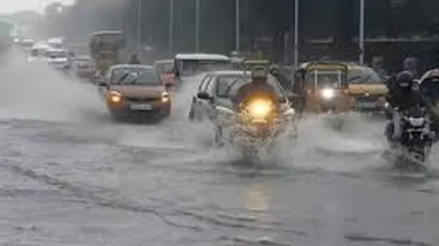 Heavy rains: నేడు సీమలో భారీ వర్షాలు