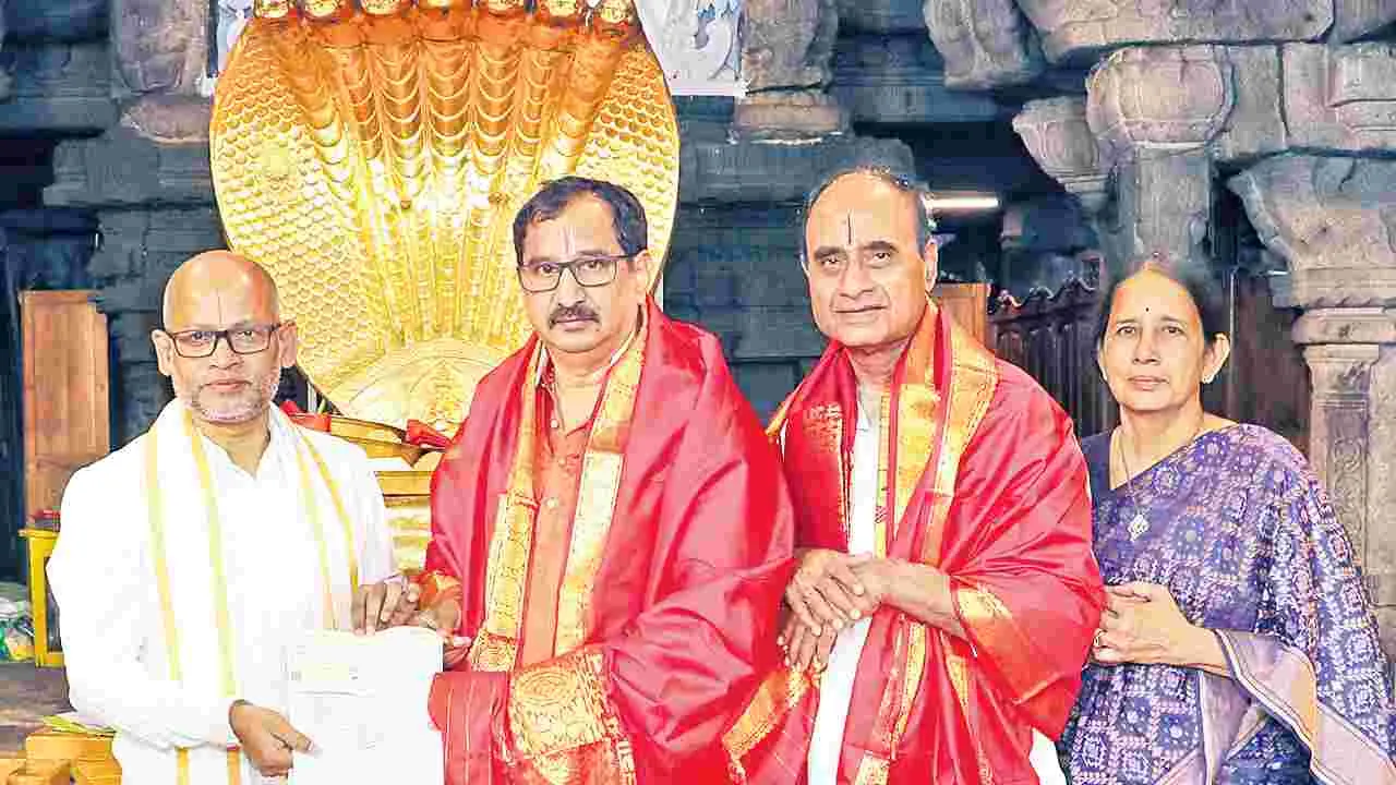 Donation to TTD: టీటీడీకి రూ.1.10 కోట్ల విరాళం